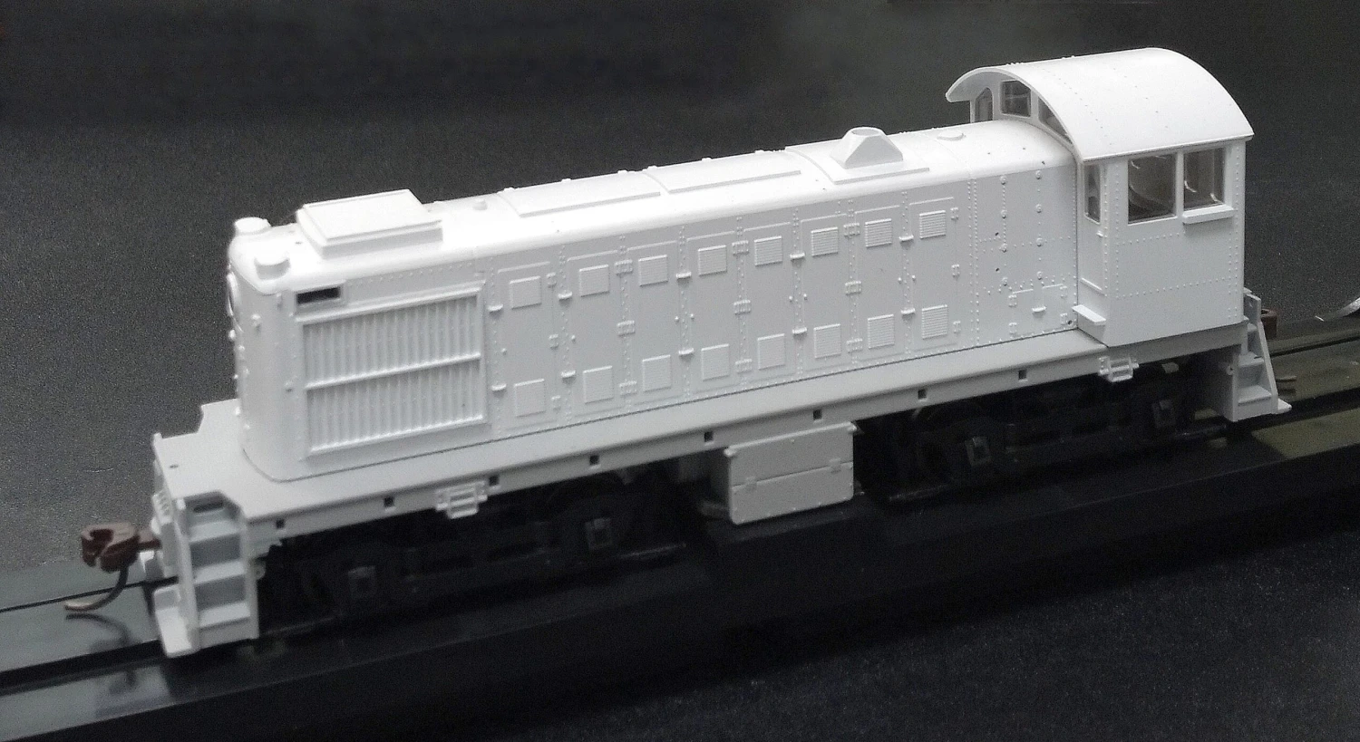 Atlas Master Line HO 10003828 Gold Series Alco S-4 Diesel Locomotive, Undecorated 1 Atlas Master Line HO 10003828 Gold Series Alco S-4 Diesel Locomotive, Undecorated