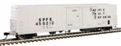 Walthers Mainline HO 910-3966 57' Mechanical Reefer, Southern Pacific Fruit Express #456445