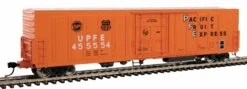 Walthers Mainline HO 910-3969 57' Mechanical Reefer, Union Pacific Fruit Express #455890