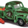 Busch HO 48240 1950 Chevrolet Pickup Truck With Pumpkin Load, Texaco