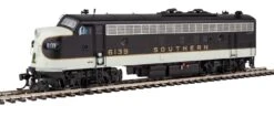 Walthers Proto HO 920-49527 FP7, Southern #6140