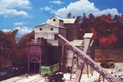 Walthers Cornerstone HO 933-3062 Glacier Gravel Company Kit