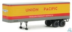 Walthers SceneMaster HO 949-2406 35' Fluted-Side Trailers, Union Pacific (2-Pack)