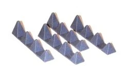 Trident Miniatures HO 96021 Anti Tank Obstacles WWII, Dragon's Teeth (4)