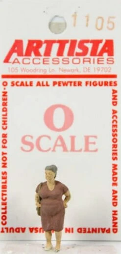 Arttista Accessories O 1105 Standing Old Woman