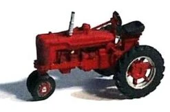 GHQ N 54005 IH Super M-TA Farm Tractor Kit